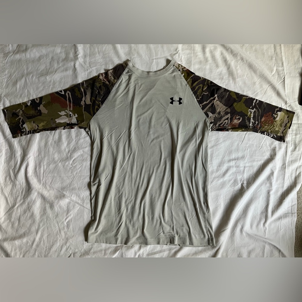 Under Armour HeatGear T-Shirt Men's Medium Raglan 3/4 Sleeve Camouflage Loose